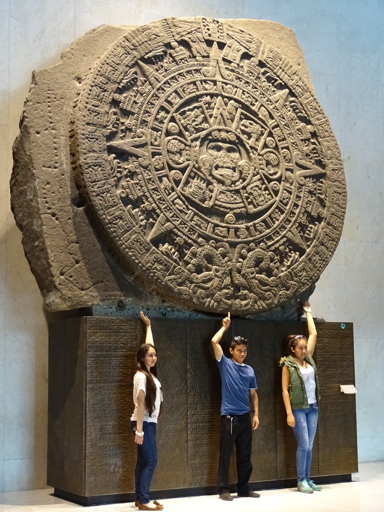 Glimpse of the monumental size of the monolith