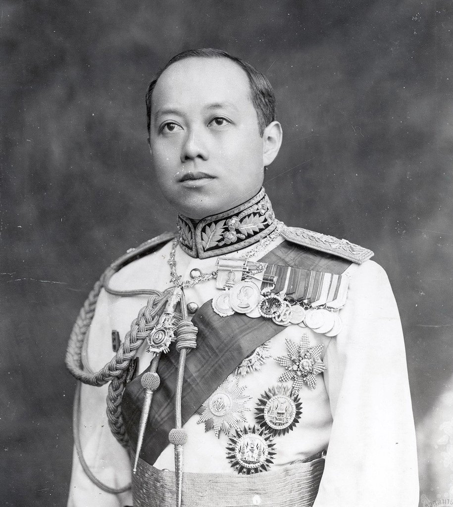 Portrait of King Vajiravudh (Rama VI) around 1920, from the National Archives of Thailand